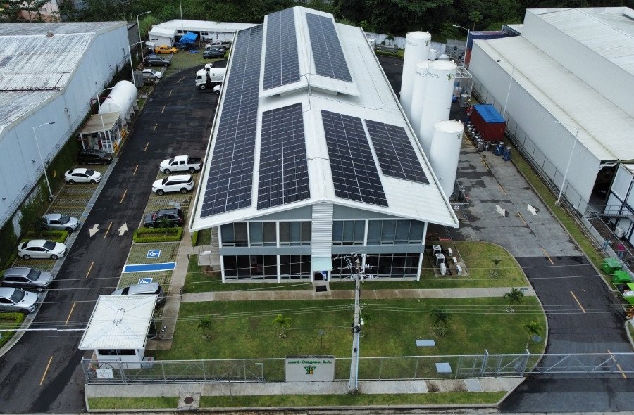 Sistema Fotovoltaico para Acetioxígeno en Mañanitas